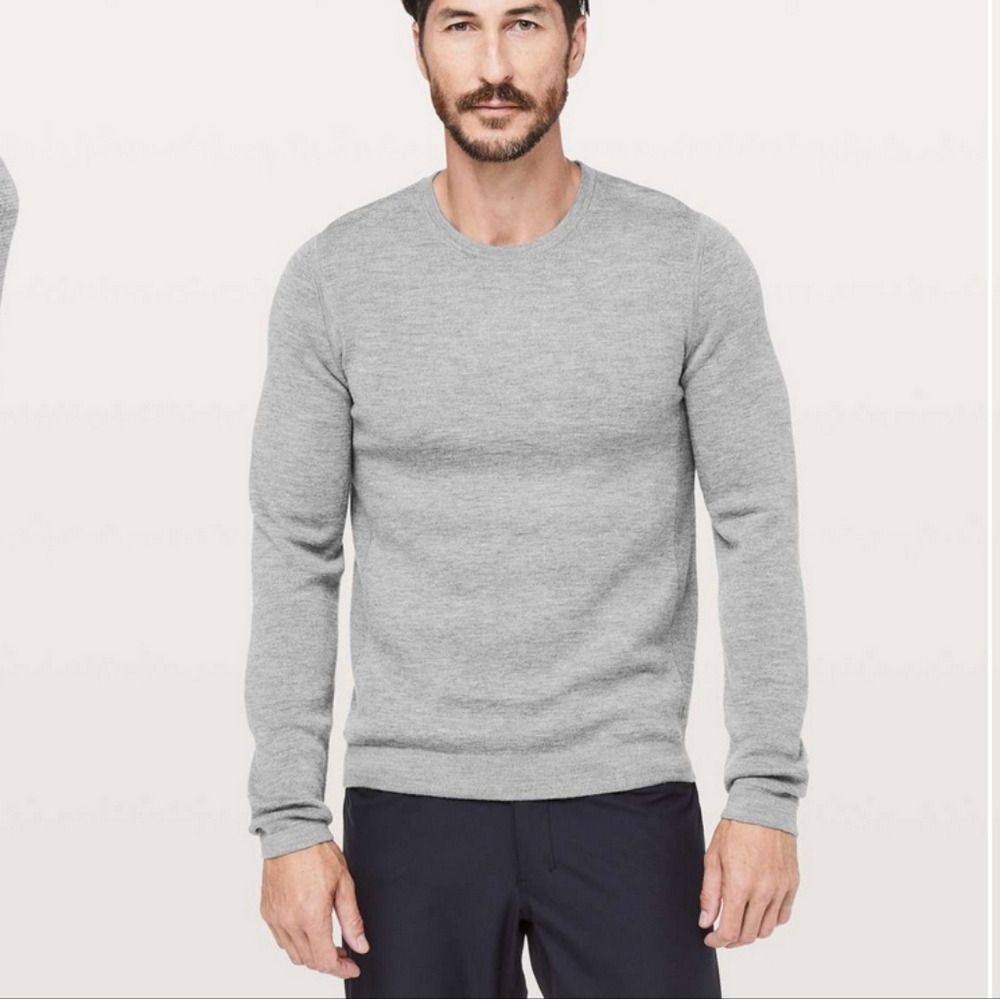 Lululemon Men's Alpine Air In Heathered Core Medium Gray Top, Medium